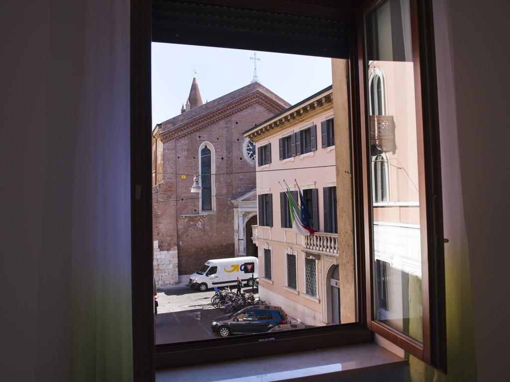 Italianflat - Rentroom Old Town - 200Mt To Arena Verona Exteriör bild