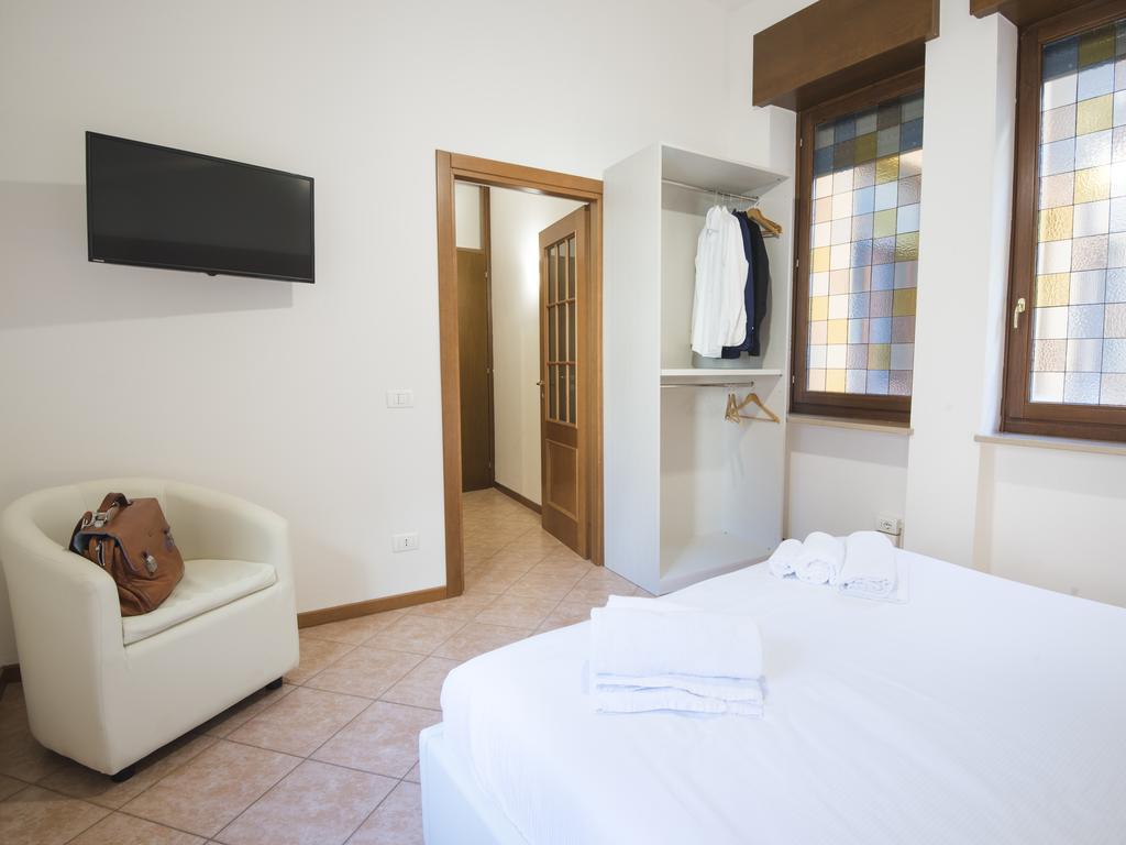 Italianflat - Rentroom Old Town - 200Mt To Arena Verona Exteriör bild